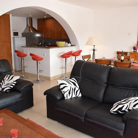 Holiday home Casa Con Amarre Y Piscina Privados Ref 306 Empuriabrava