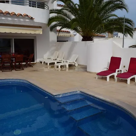 Casa Con Amarre Y Piscina Privados Ref 306 Holiday home *